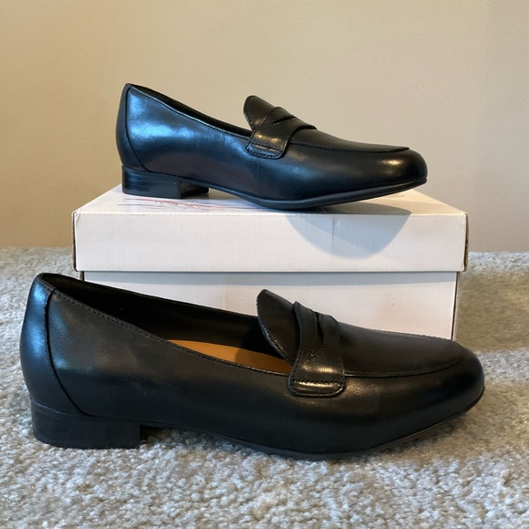 Unstructured by Clarks Un Blush Go Leather Loafers - Picture 1 of 12